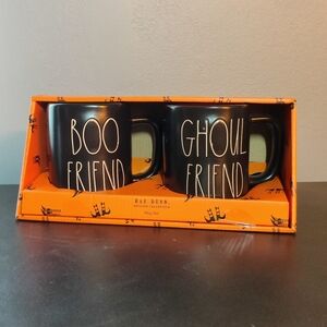 Rae Dunn couple mug set